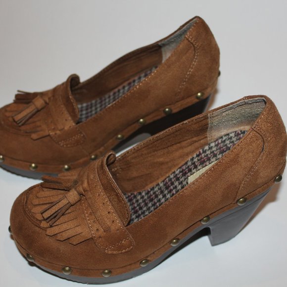 Unionbay Nicolette Studded Loafer Heels Shoes 7 - Picture 3 of 4